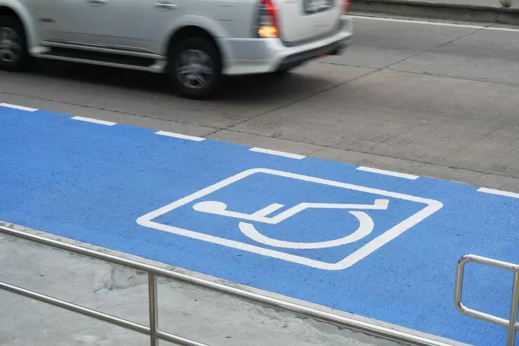 Организация парковок для маломобильных граждан